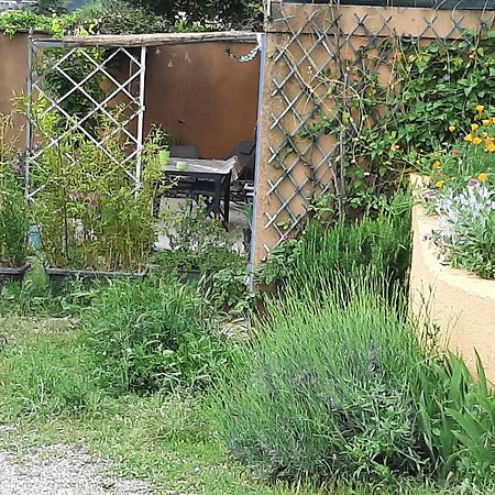 Апартаменты T.Belle Vue Panoramique Au Coeur Du Luberon 40M2 + Pergola . Jardin. P Апт Экстерьер фото