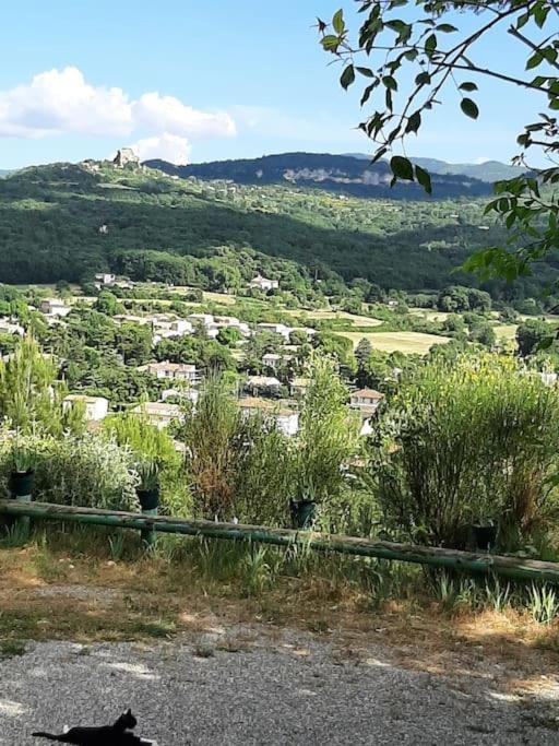 Апартаменты T.Belle Vue Panoramique Au Coeur Du Luberon 40M2 + Pergola . Jardin. P Апт Экстерьер фото