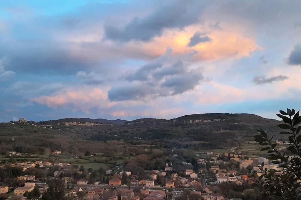 Апартаменты T.Belle Vue Panoramique Au Coeur Du Luberon 40M2 + Pergola . Jardin. P Апт Экстерьер фото